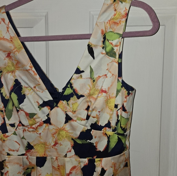 J. Crew Navy Yellow Orange Cotton Floral Pleated V-Neck Dress - Picture 5 of 10